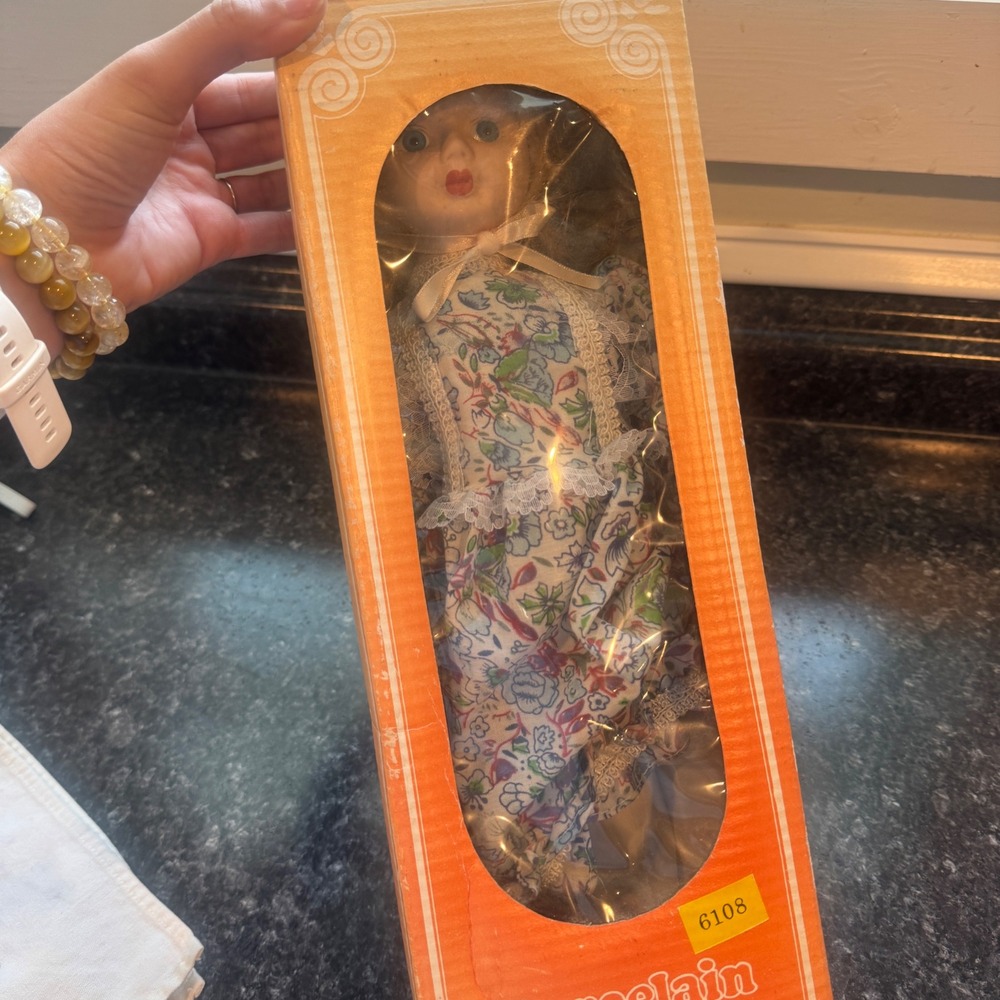 Vintage Porcelain Doll Blue Floral Dress Lace Bonnet Blonde Hair Box 6108